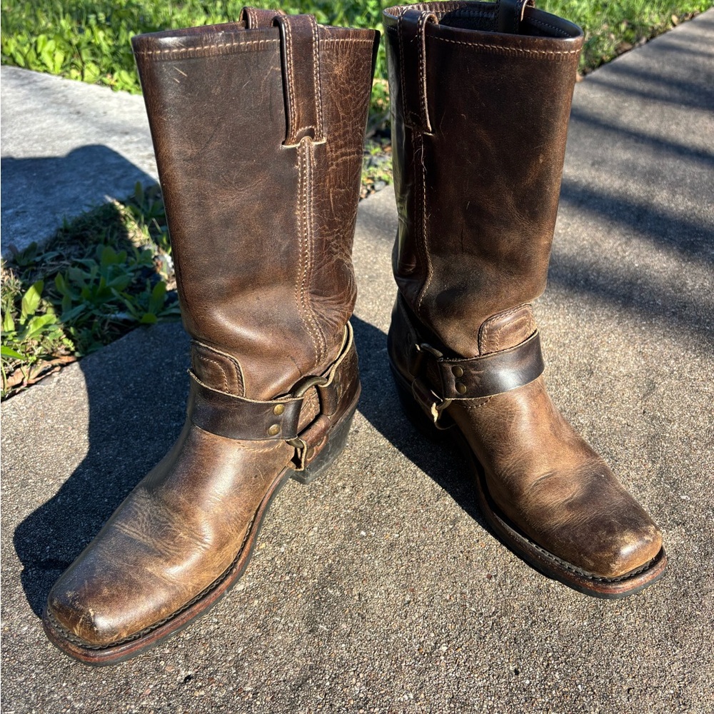 Frye Women’s Harness Boot - Picture 11 of 12